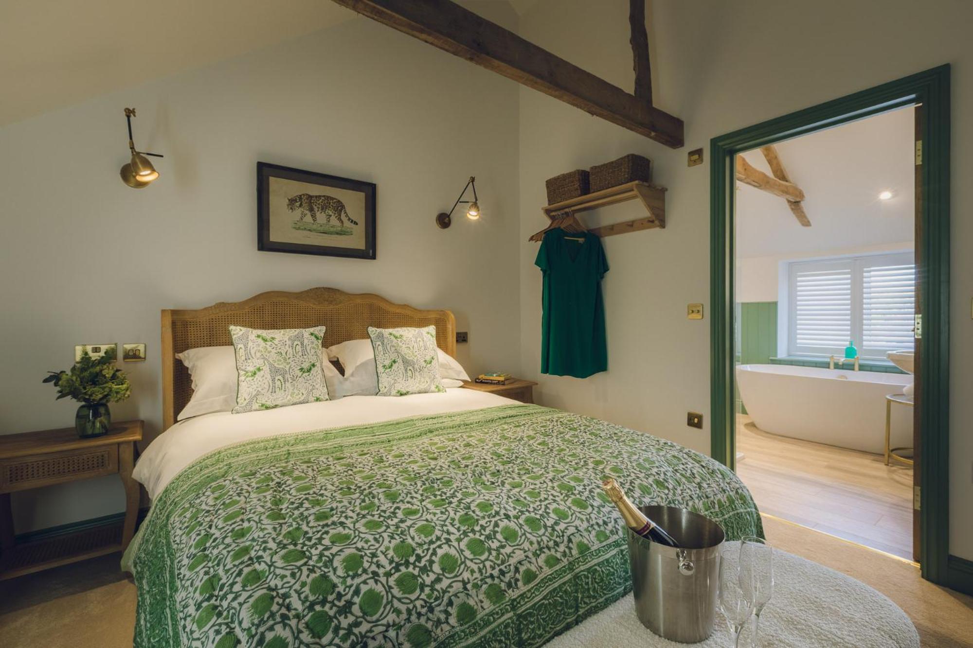 The Barrington Boar Hotel Илминстър Стая снимка